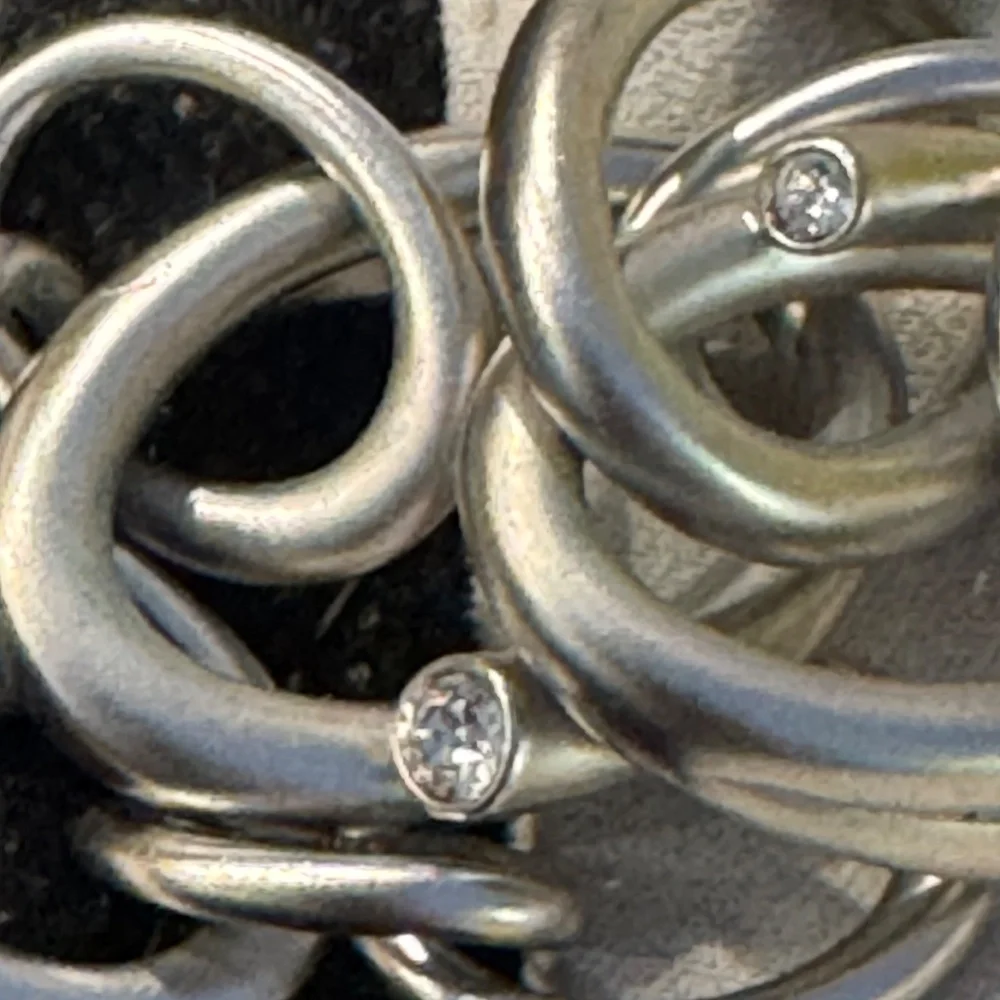 Kendra Scott Silver Bracelet - Picture 2 of 12